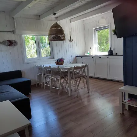 Osada Na Wyspie Tatil Evi