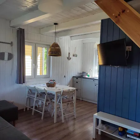 Osada Na Wyspie Holiday home *